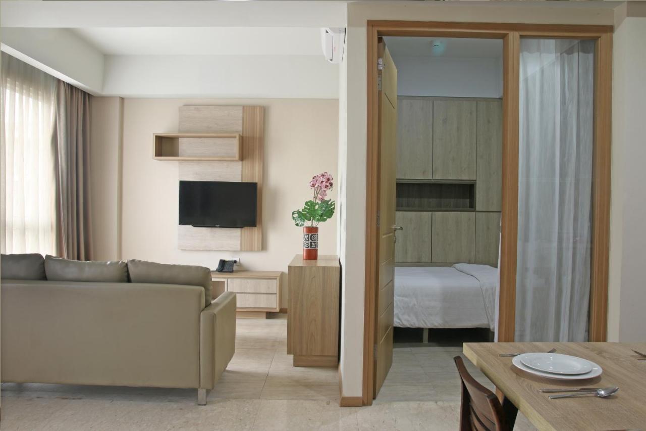 Graha Makara Suite Hotel & Residence Cikarang Exterior foto